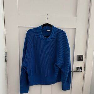 Everlane Women's Blue Crewneck Sweater